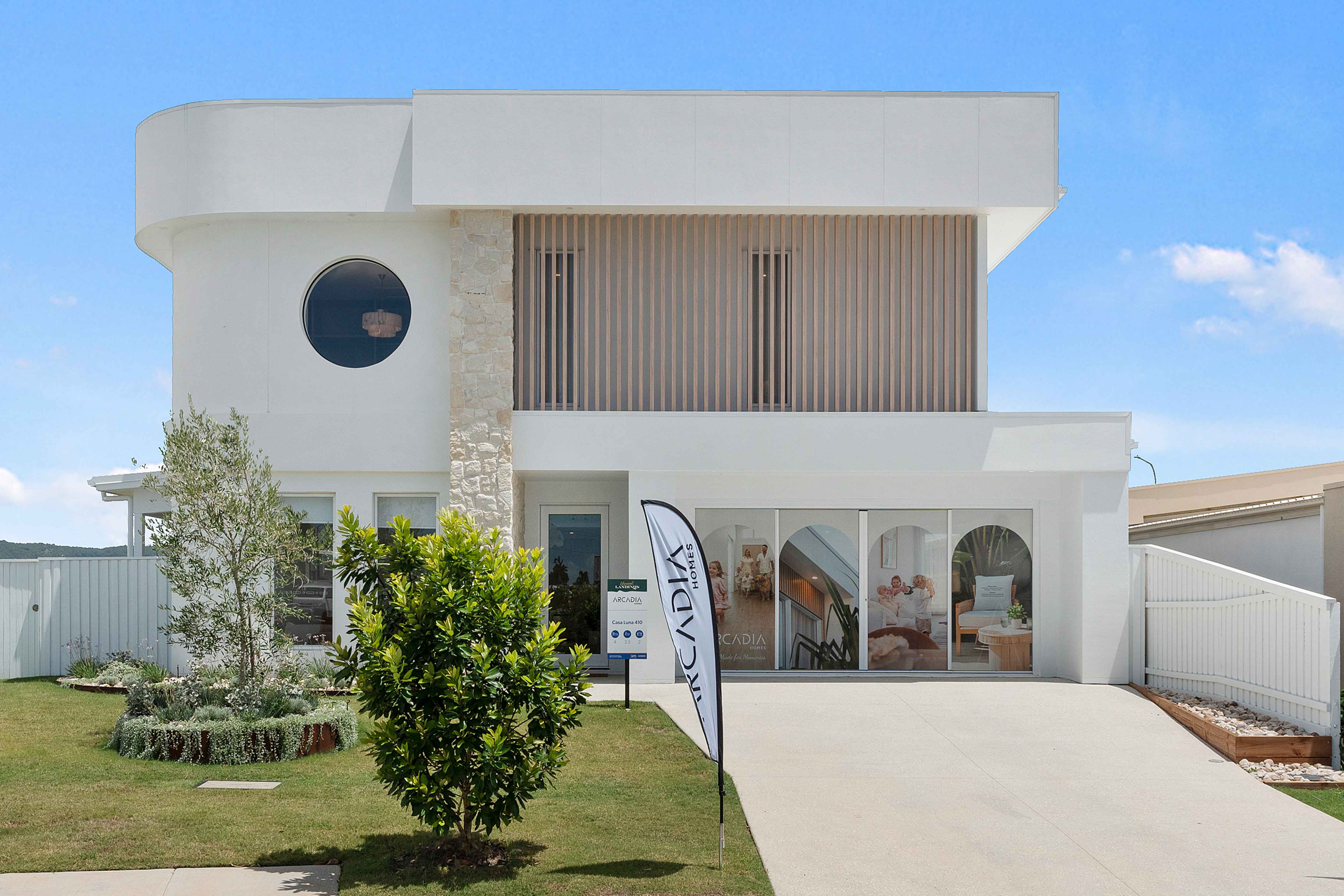 Casa Luna 410 display village