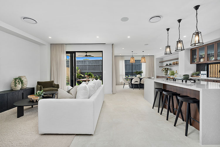 Lot42-OrbitH-Bolton364-2