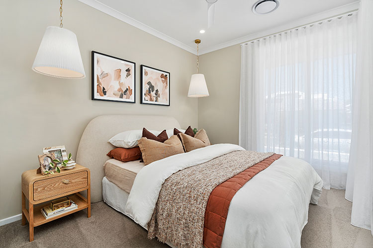 Lot21-SimondsH-Olivine23-6