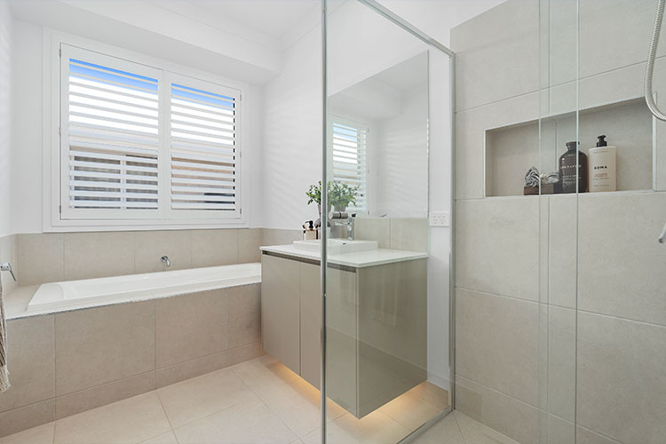 Lot21-SimondsH-Olivine23-8