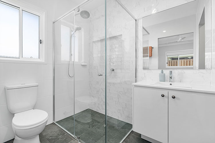 Lot 39 Zoom-Southampton-8