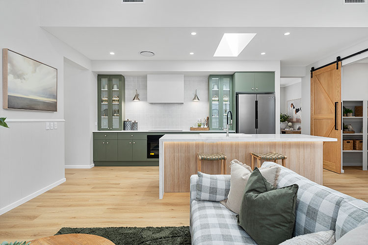 Lot46-BurbankH-Bamoral221-2