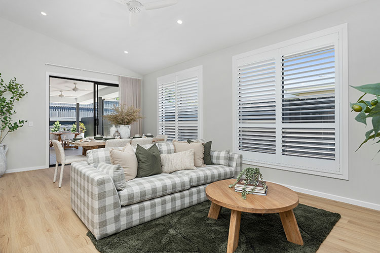 Lot46-BurbankH-Bamoral221-3