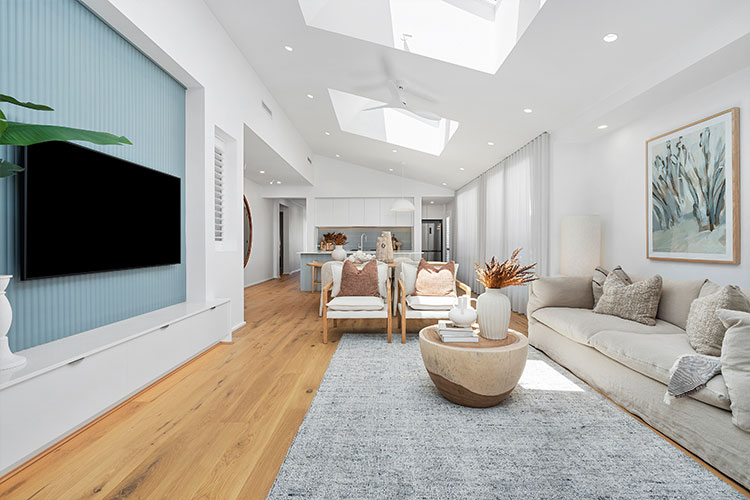 Lot21-SimondsH-Riverway26-4